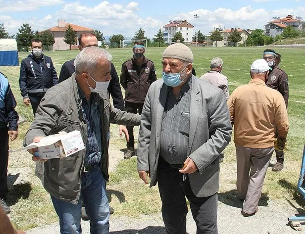 Cuma namazı için stada alınmayan 88 yaşındaki Osman Duymaz konuştu: Namazımı kıldım kimse merak etmesin-3