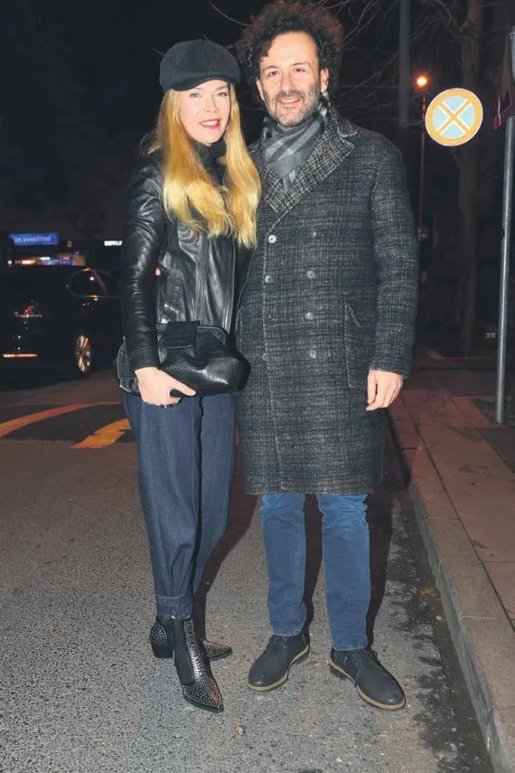 Hadise önceki akşam "En Güçlü Kadın Şarkıcı" ödülü aldı-9