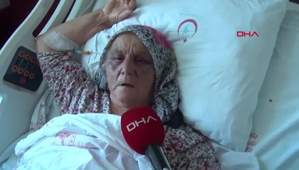 Kendisine para vermeyen anne ve babasını 2 saat boyunca baston koltuk değneği ve balta sapıyla dövdü