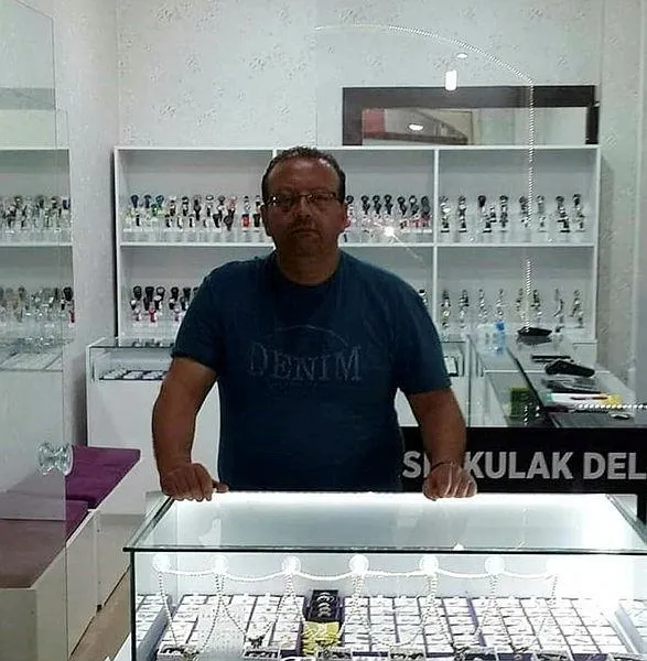 Son dakika: Antalya'da kuyumcu Abuzer Atakan Gür'ü öldürüp 2 kilo altınla kaçan şüpheli yakalandı-6