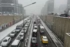 İstanbul'da kar manzarası....Trafik durdu toplu ulaşım çöktü!