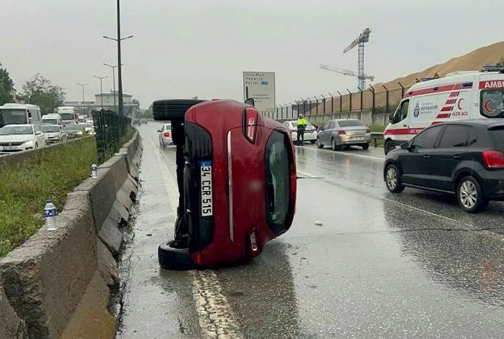 Kontrolden çıkan araç takla attı