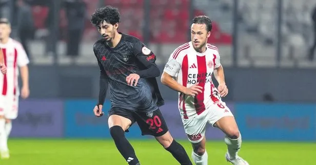 Pendikspor ve Ümraniyespor 2-2 berabere kaldı!