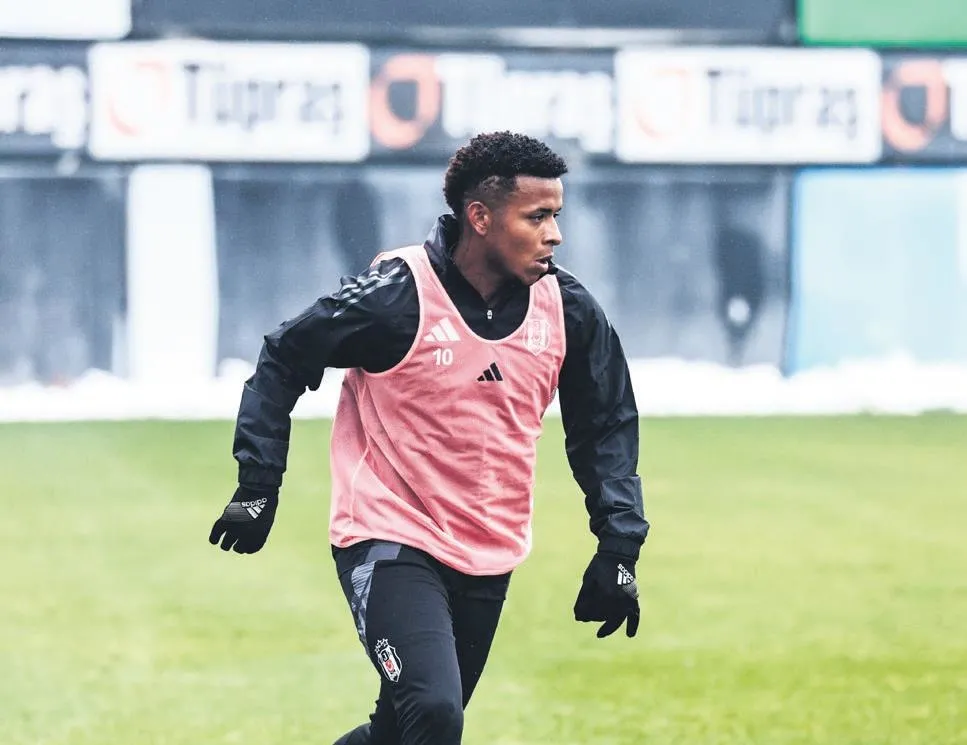 Arroyo ve Ricardo sonradan girecek