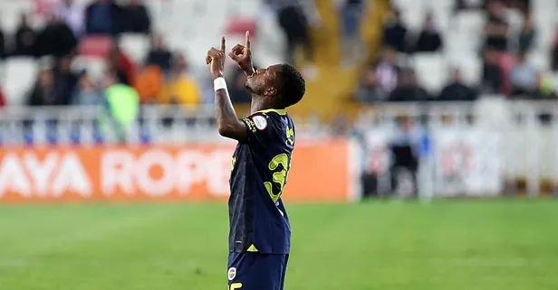 Fenerbahçe'nin yıldız orta sahası Fred'e Katar ve Suudi takımları ilgi gösterdi