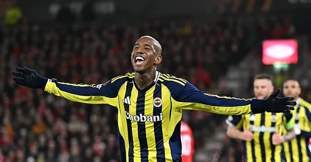 Anderson Talisca Fenerbahçe tarihine geçti
