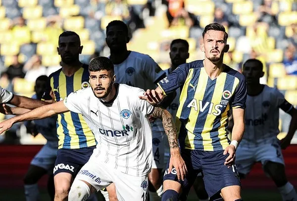 Fenerbahçe ileri 3'lüyü yine değiştiriyor! Valencia-Mesut-Berisha üçlüsü denendi-1