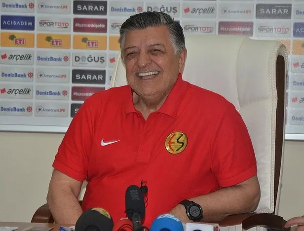 Son dakika: Yoğun bakıma alınan Yılmaz Vural'ın ailesinden sağlık durumuna ilişkin yeni açıklama!-3