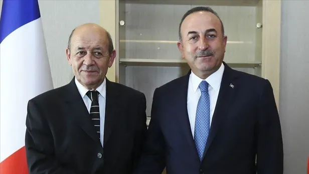 son-dakika-haberi-disisleri-bakani-mevlut-cavusoglu-fransa-disisleri-bakani-jean-yves-le-drian-ile-gorustu-1616080928809.jpeg