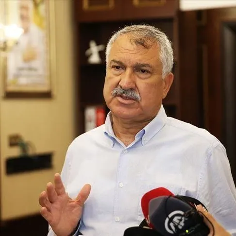 Adana’da CHP’li Zeydan Karalar’dan vatandaşa eziyet!