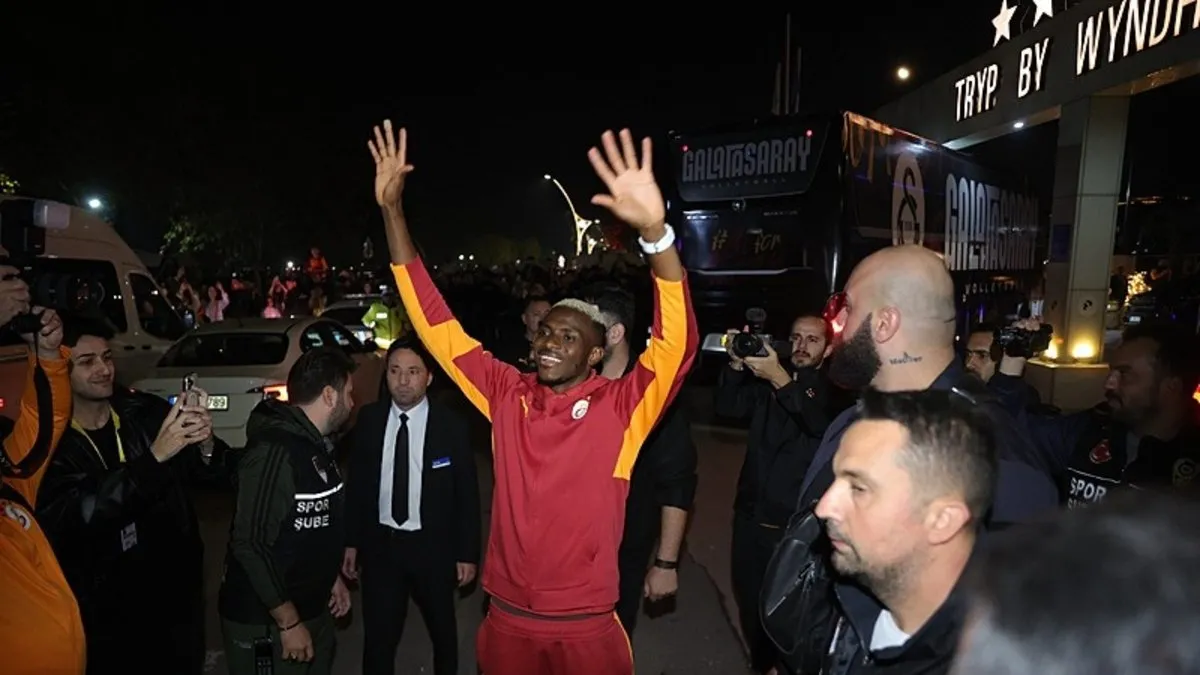Kocaeli’de Galatasaray coşkusu! Taraftarlardan Osimhen’e büyük ilgi