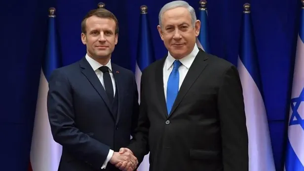 israili-durdurun-cagrisi-yapan-macron-yine-geri-vites-yapti-soykirimci-israile-ozur-telefonu-1699829091153.jpeg İsrail'i 'durdurun' çağrısı yapan Macron yine geri vites yaptı! Soykırımcı İsrail'e özür telefonu-3