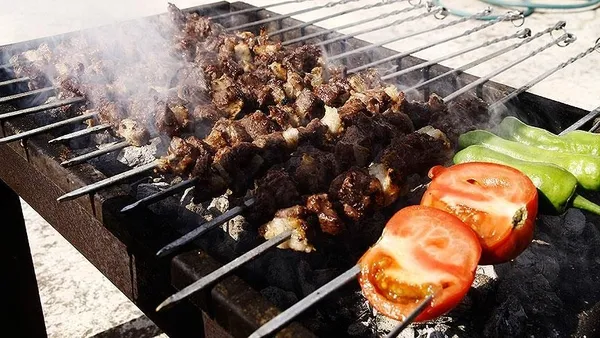 mangal-yasak-mi-turkiye-genelinde-mangal-yapmak-yasak-mi-serbest-mi-1628418582601.jpg Mangal yasak mı? Türkiye genelinde mangal yapmak yasak mı, serbest mi?-3