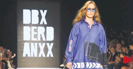 Fashion şov start verdi