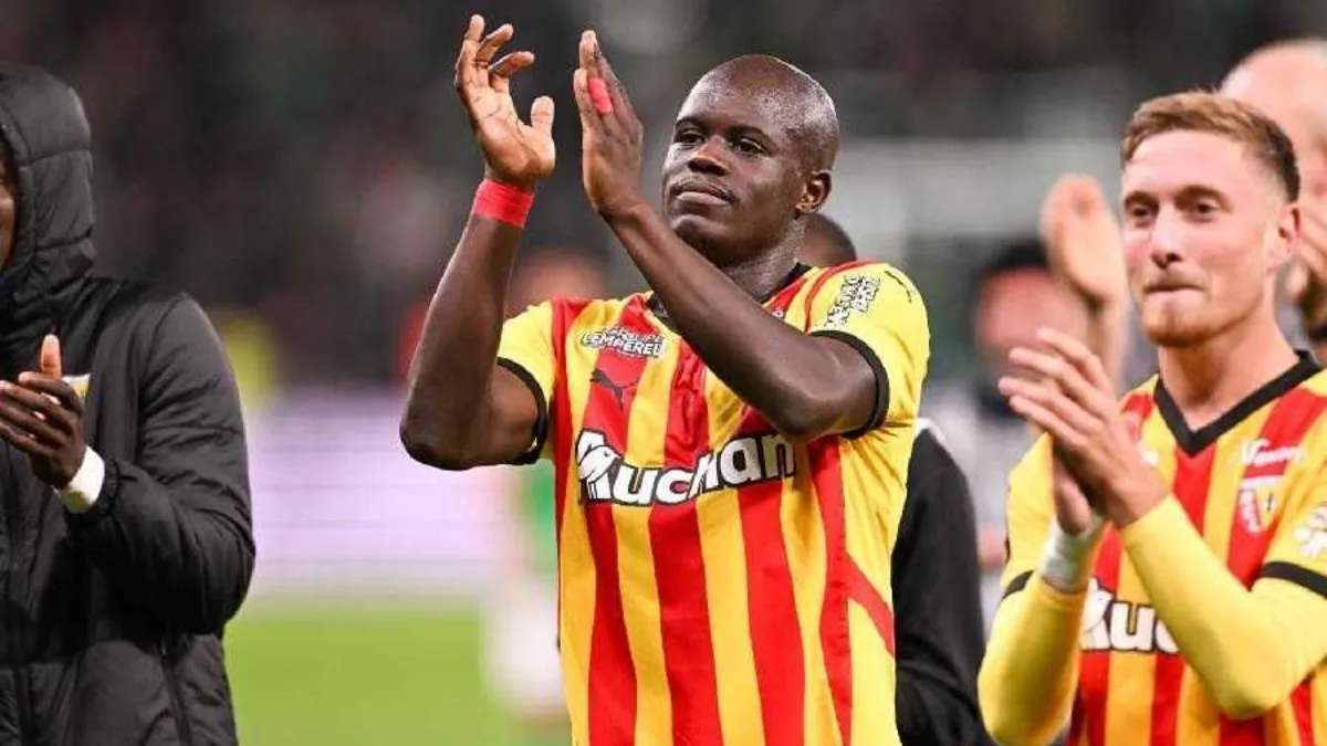 Fenerbahçe'de Malang Sarr pazarlığı! İstenen rakam ortaya çı