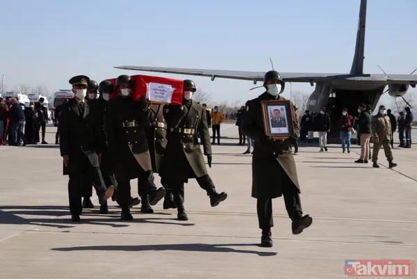 Helikopter kazasında şehit olan 11 asker Elazığ'dan Ankara'ya uğurlandı - 11