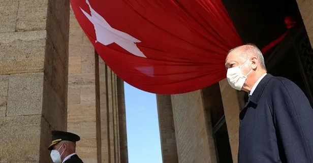 Başkan Erdoğan'dan saat 09.05'te 'Atatürk' paylaşımı