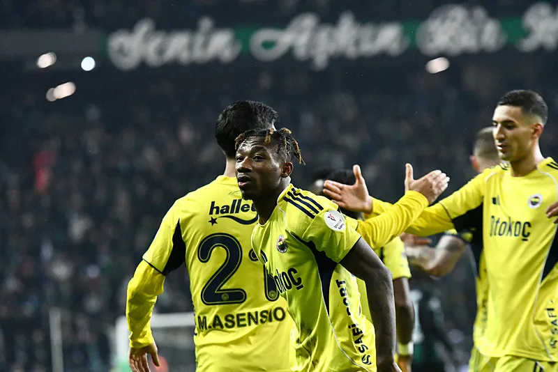 Spor yazarları Kocaelispor - Fenerbahçe maçını değerlendirdi! "Rezil performans" - 17