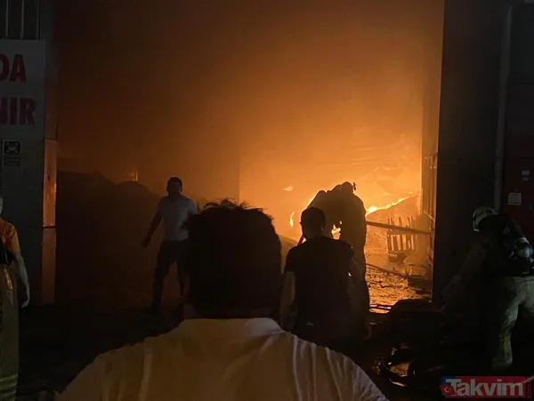 SON DAKİKA: Avcılar'da geri dönüşüm tesisinde yangın - 2