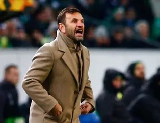 Başakşehir turladı, sosyal medya sallandı! Galatasaray Okan Buruk'u...