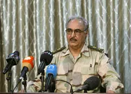 Libya ordusu hava unsurlarından Haftere darbe üstüne darbe