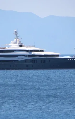 Rus milyarder Alexander Abramov’un lüks yatı “Titan” Bodrum'da! Abramov yatta mı?