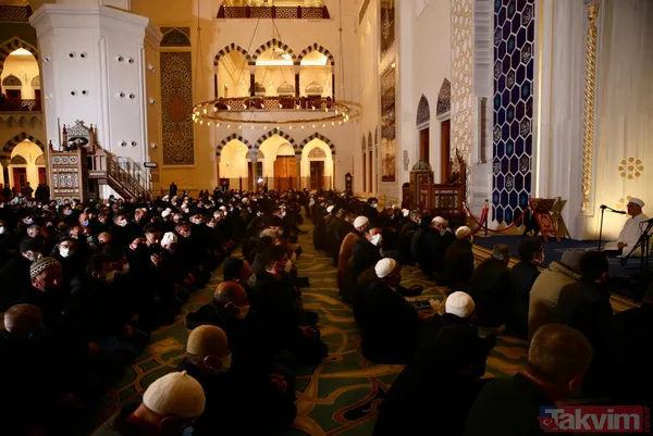 Miraç Kandilinde camiler doldu: Dualarla idrak edildi - 18