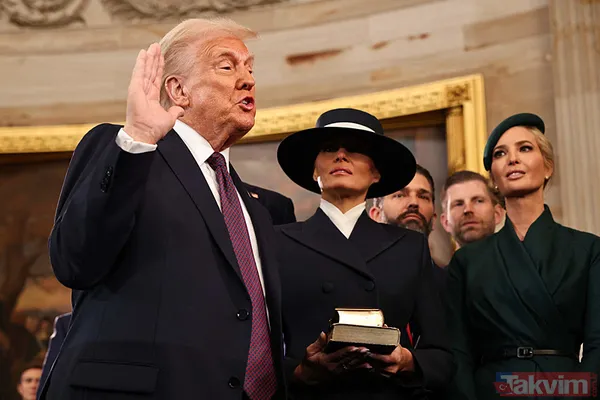 Görüntüler gündem oldu! Donald Trump şapka yüzünden eşi Melania'yı öpemedi - 2