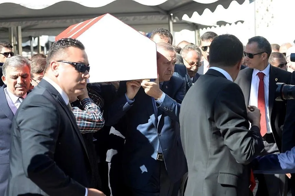 unakitan son yolcuguna ugurlandi takvim