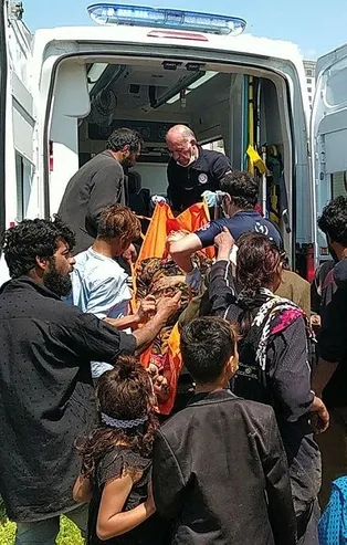 Son dakika: Bursa'da 15 aile çocuklar yüzünden birbirine girdi: 4 yaralı