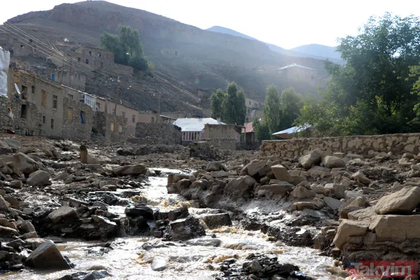 Van Başkale'deki selde öldü sanılan Kader Yurtseven o anları anlattı - 28