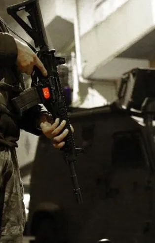 İstanbul'da terör operasyonu: 16 gözaltı