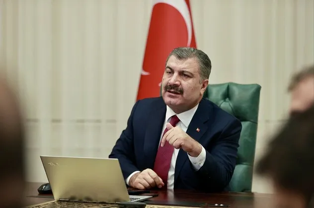 Son dakika: Sağlık Bakanı Fahrettin Koca'dan Bilim Kurulu Toplantısı sonrası kritik aşı açıklaması