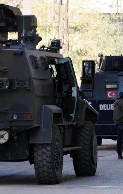 HDP ve DBP yöneticilerine gözaltı!