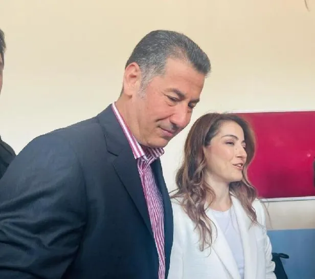 gokcen-ogan-kimdir-kac-yasinda-nereli-sinan-oganin-esi-gokcen-ogan-kimin-kizi-ne-is-yapiyor-iste-biyografisi-1685279364295.jpg GÖKÇEN OĞAN KİMDİR, KAÇ YAŞINDA, NERELİ? Sinan Oğan'ın eşi Gökçen Oğan kimin kızı, ne iş yapıyor? İşte biyografisi...-4