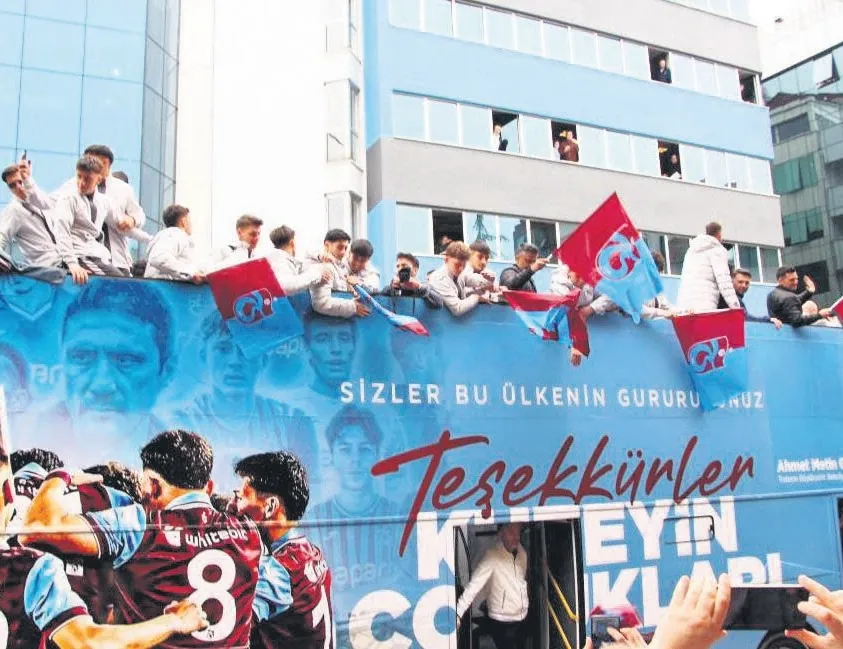 Gençler için takım satın alacak