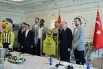Başkan Erdoğan THY Avrupa Ligi’nde ikinci kez şampiyon olan Fenerbahçe Beko’yu kabul etti