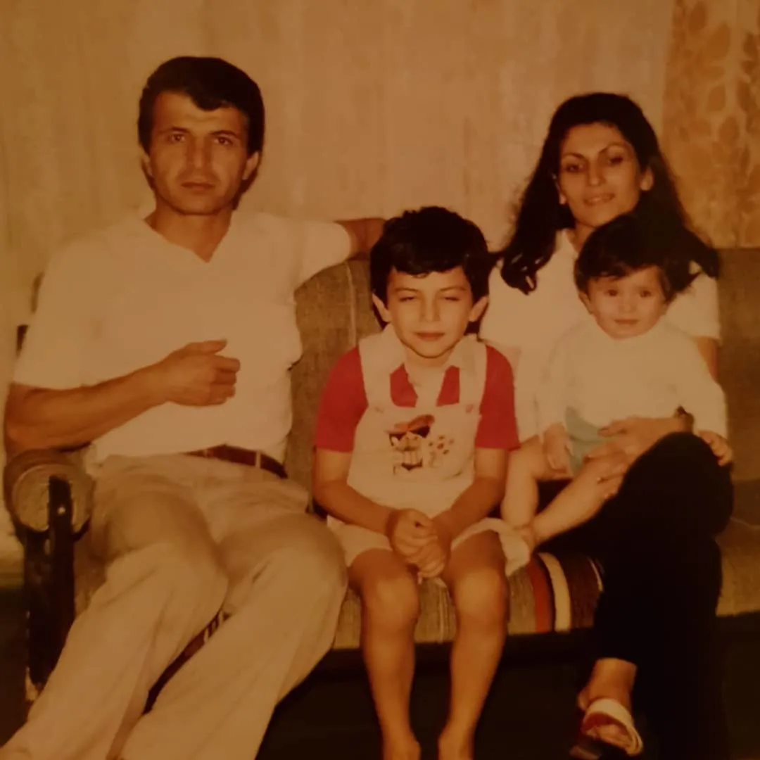 serhat-kilicin-acili-kardesi-sinem-kilictan-yurek-burkan-paylasim-1793261109697.jpg 2 aylık yokluğun ardından gelen paylaşım! Serhat Kılıç'ın acılı kardeşinin çaresiz feryadı-4