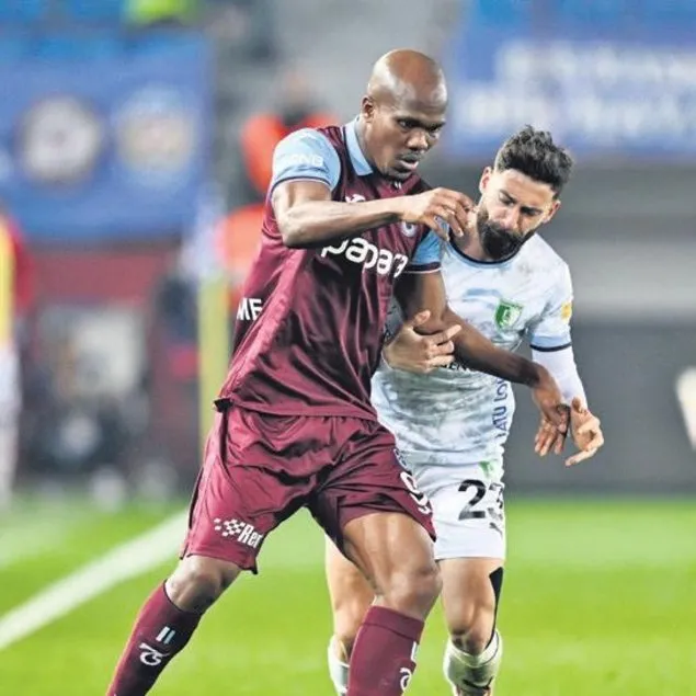 Nwakaeme sakata geldi!