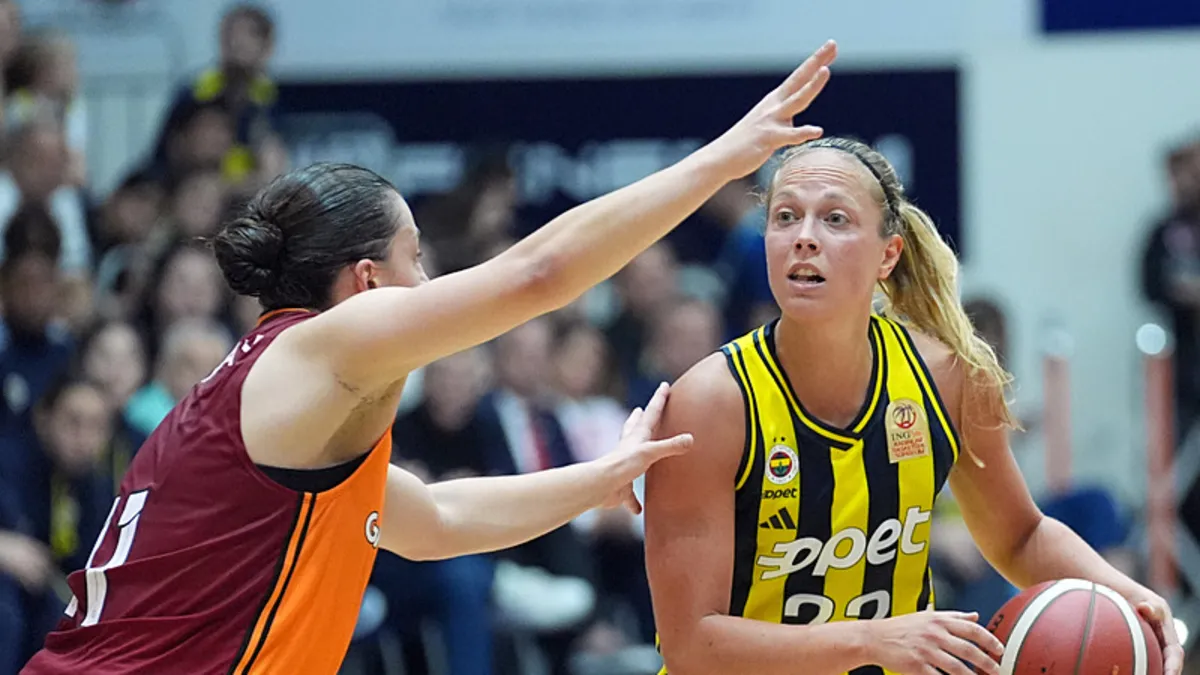 Potanın kraliçesi Kanarya! Fenerbahçe Galatasaray'ı 82-73 yendi