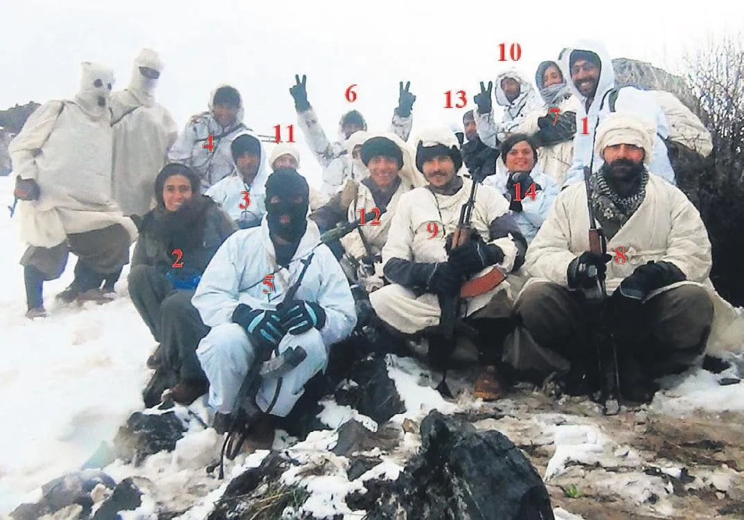 Bu fotoğraftaki 15 terörist öldürüldü