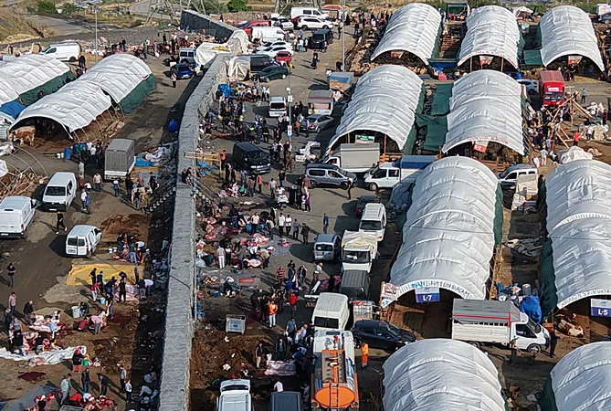 Kurban kesim alanları doldu taştı