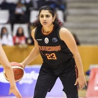 Kadıköy Belediyesi Milli basketbolcu Merve Aydın’ın dairesini mühürledi! Sosyal medyadan isyan: Haklarıma tecavüz-3