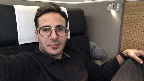 simon-leviev-kimdir-kac-yasinda-nereli-the-tinder-swindler-tinder-avcisi-belgeseli-gercek-mi-tinder-avcisi-sim-1644412913255.jpg Simon Leviev kimdir, kaç yaşında, nereli? The Tinder Swindler (Tinder Avcısı) belgeseli gerçek mi? Tinder Avcısı Simon Leviev instagram hesabı ne?-5