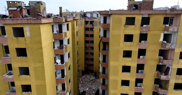İstanbul'da riskli yapılar tarih oluyor! Bakan Kurum açıkladı: Doğuş Sitesi 'Yarısı Bizden' ile yenilenecek