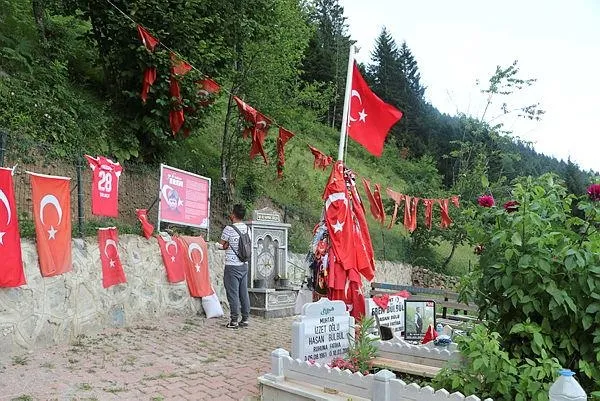 eren-bulbulun-sehadetinin-uzerinden-3-yil-gecti-1597096783908.jpeg Eren Bülbül'ün şehadetinin üzerinden 3 yıl geçti!-3