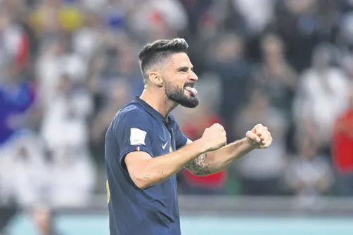 horozlar-mbappe-ile-otuyor-fransa-polonyayi-eledi-ceyrek-finalde-rakip-ingiltere-1670201658786.jpg Horozlar Mbappe ile ötüyor! Fransa, Polonya’yı eledi... Çeyrek finalde rakip İngiltere-2