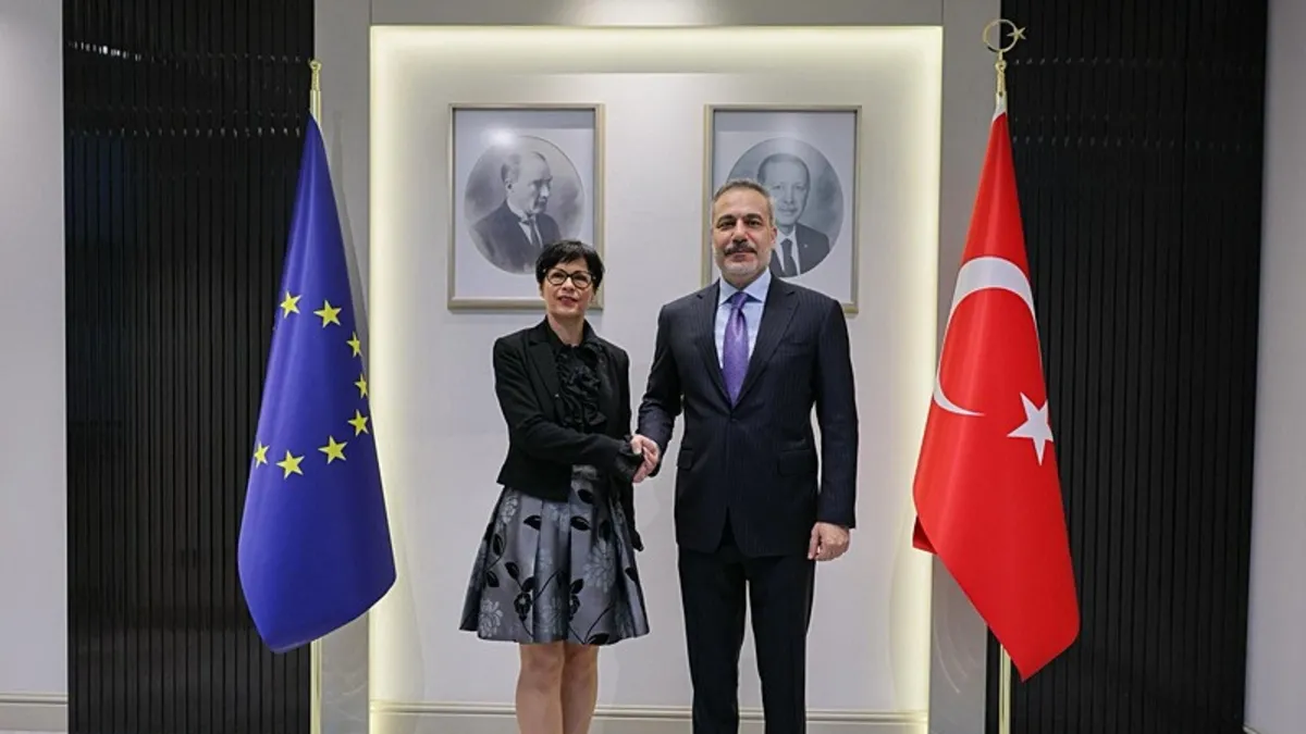 Schengen için yeni dönem: Bakan Fidan AB Komiseri Kos ile görüştü