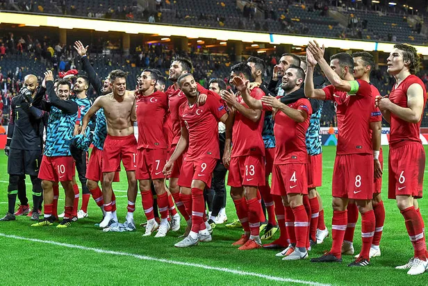 Milli maç hangi kanalda? Türkiye İsveç maçı saat kaçta, ne zaman? Türkiye İsveç muhtemel 11'ler-3