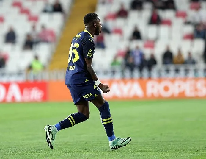 Fred rekora koşuyor